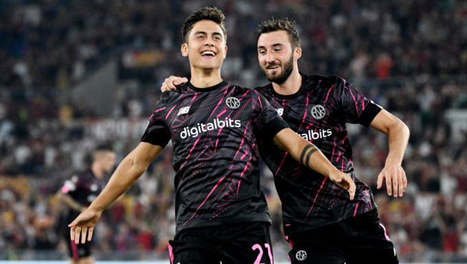 Dybala schreibt Geschichte